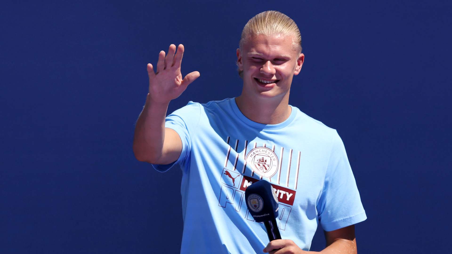 並與隊友交 並與隊友交